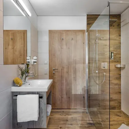 Inviting Holiday In Near Ski Area Ferienhaus