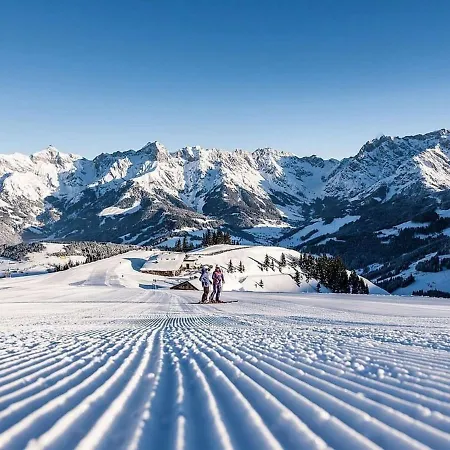 Inviting Holiday In Near Ski Area