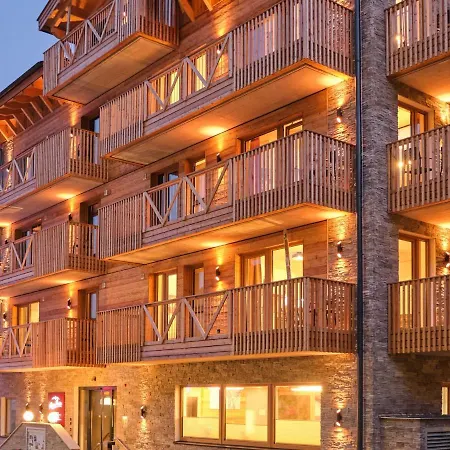 Inviting Holiday In Near Ski Area *